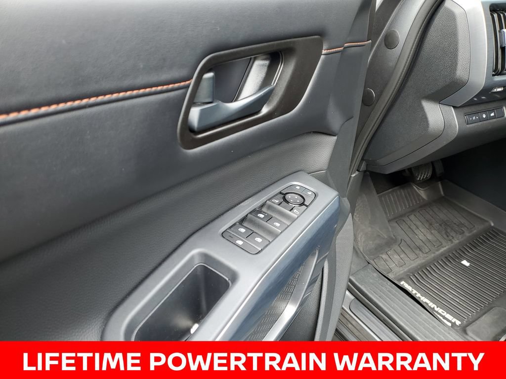 Certified 2025 Nissan Pathfinder Rock Creek AWD/4WD image 17