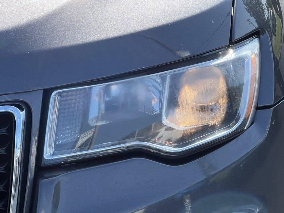 Used 2017 Jeep Grand Cherokee Limited w/ Trailer Tow Group IV AWD/4WD image 6