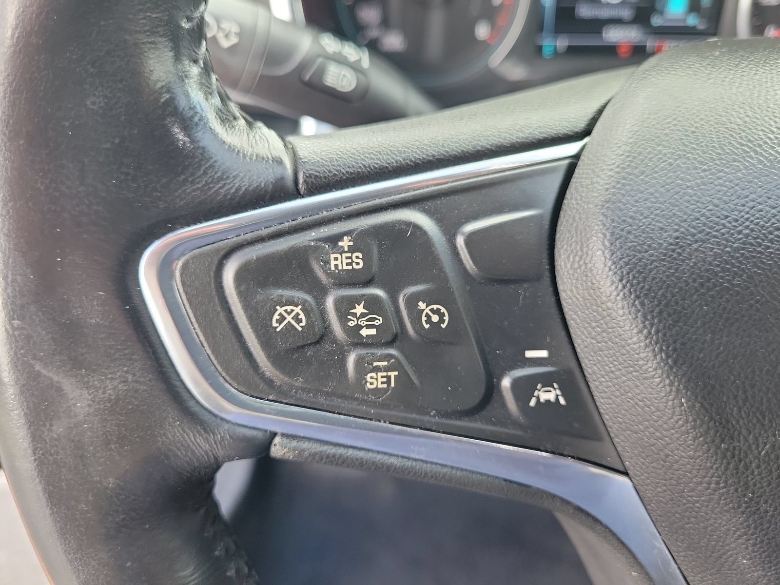 Used 2017 Chevrolet Malibu LT w/ Driver Confidence Package FWD image 20