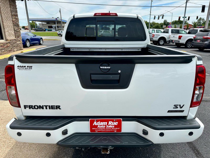 Used 2021 Nissan Frontier SV w/ Midnight Edition Floor Mats image 6