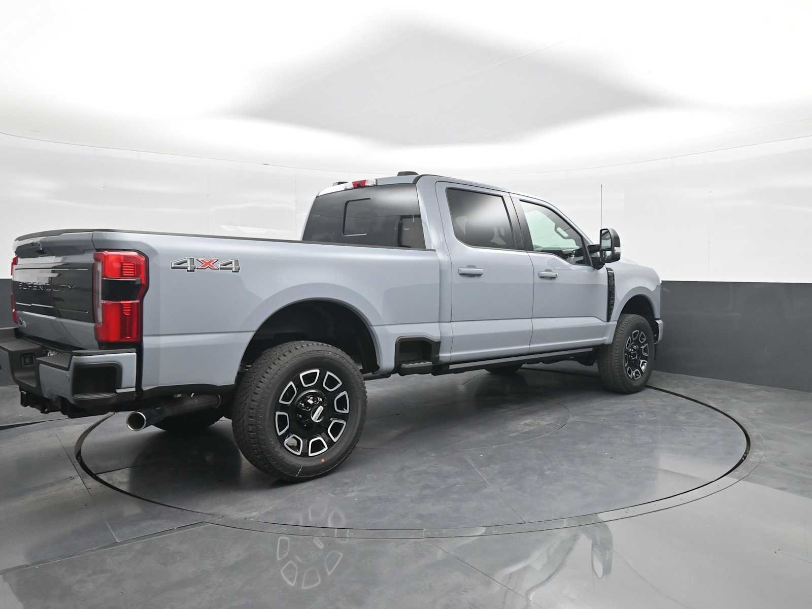 New 2026 Ford F350 Platinum AWD/4WD image 8