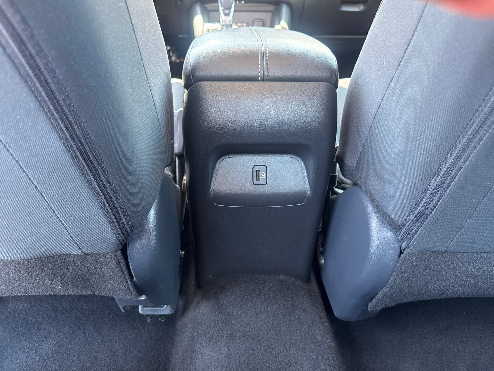 Used 2024 Nissan Sentra SV FWD image 7