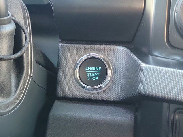 Used 2024 Ford F250 Platinum image 30