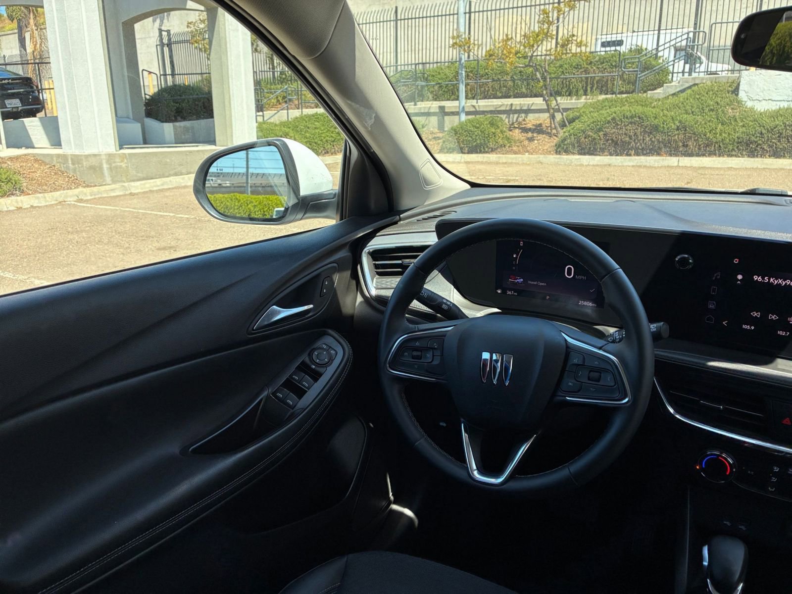 Used 2025 Buick Encore GX Preferred image 33