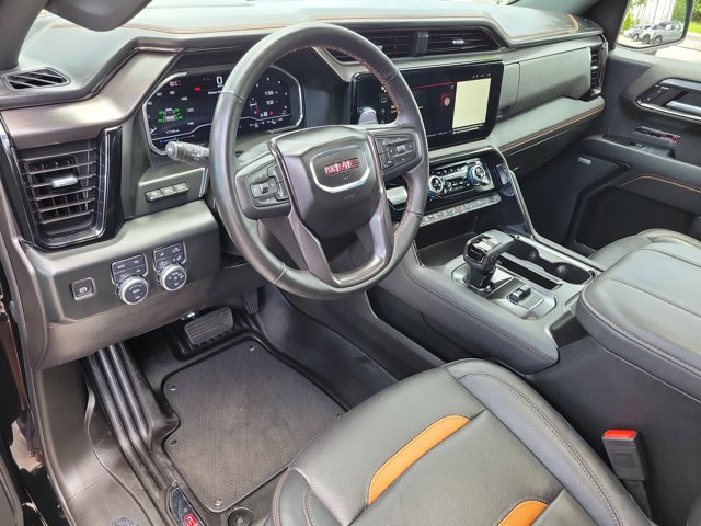 Used 2024 GMC Sierra 1500 AT4 w/ Technology Package AWD/4WD image 19