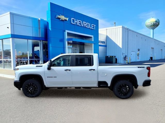 New 2026 Chevrolet Silverado 3500 LT image 7