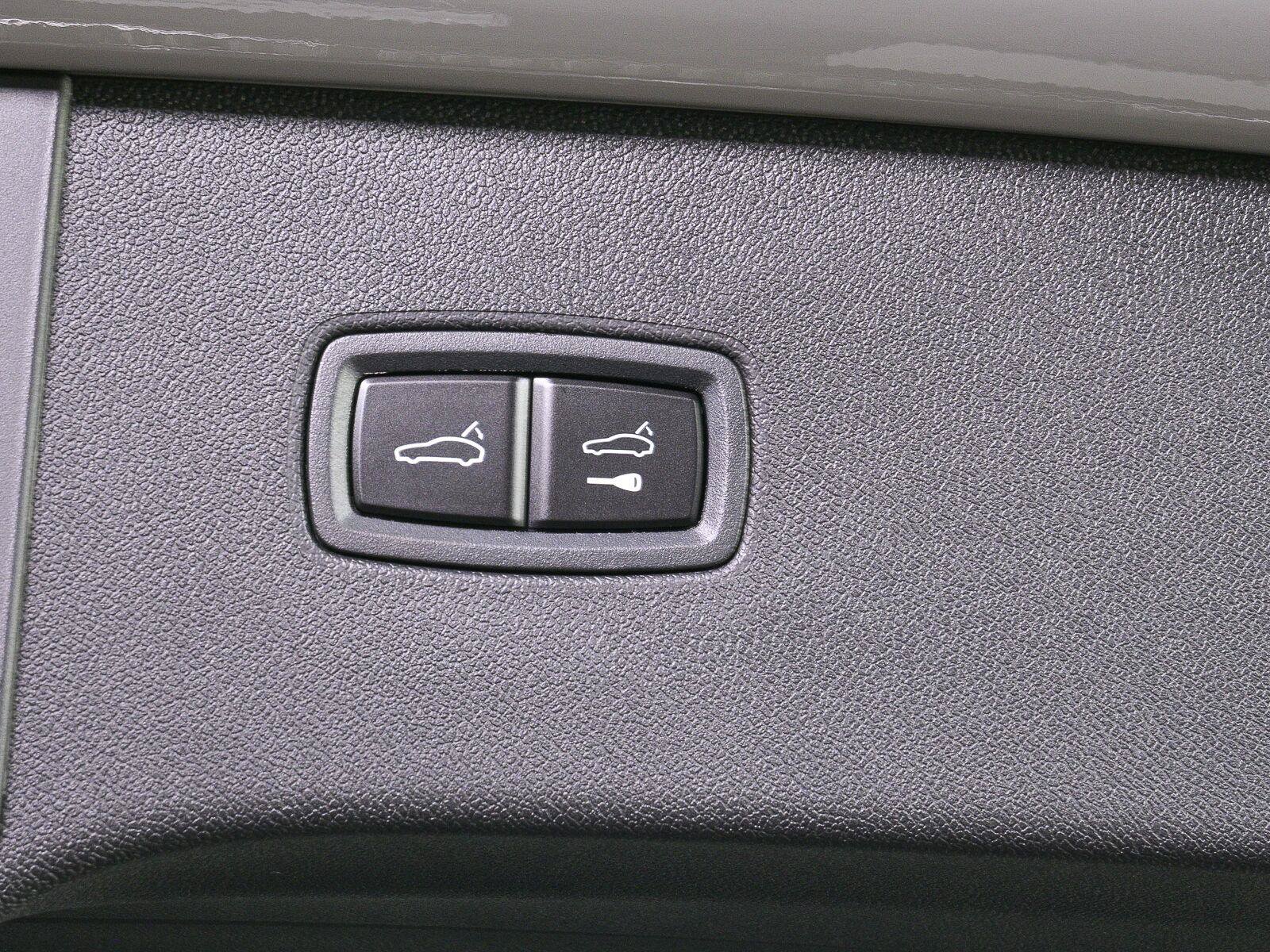 New 2026 Porsche Cayenne AWD/4WD image 30