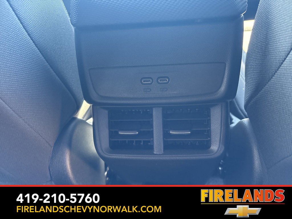 New 2026 Chevrolet Equinox LT w/ LPO, Floor Liner Package image 36