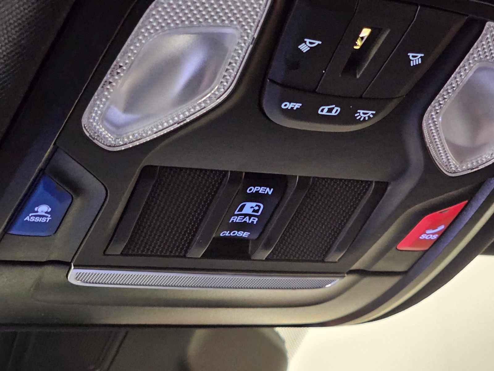 Used 2025 RAM 1500 Tradesman image 25