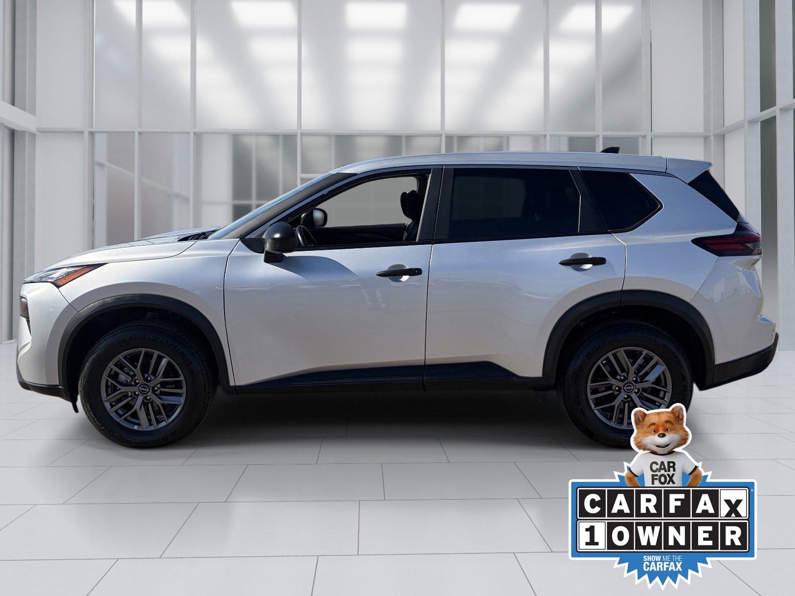 Certified 2024 Nissan Rogue S image 3