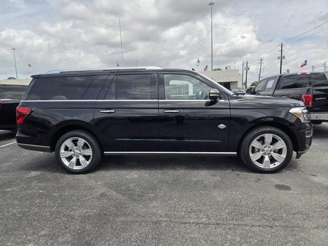 Certified 2023 Ford Expedition Max King Ranch AWD/4WD image 4