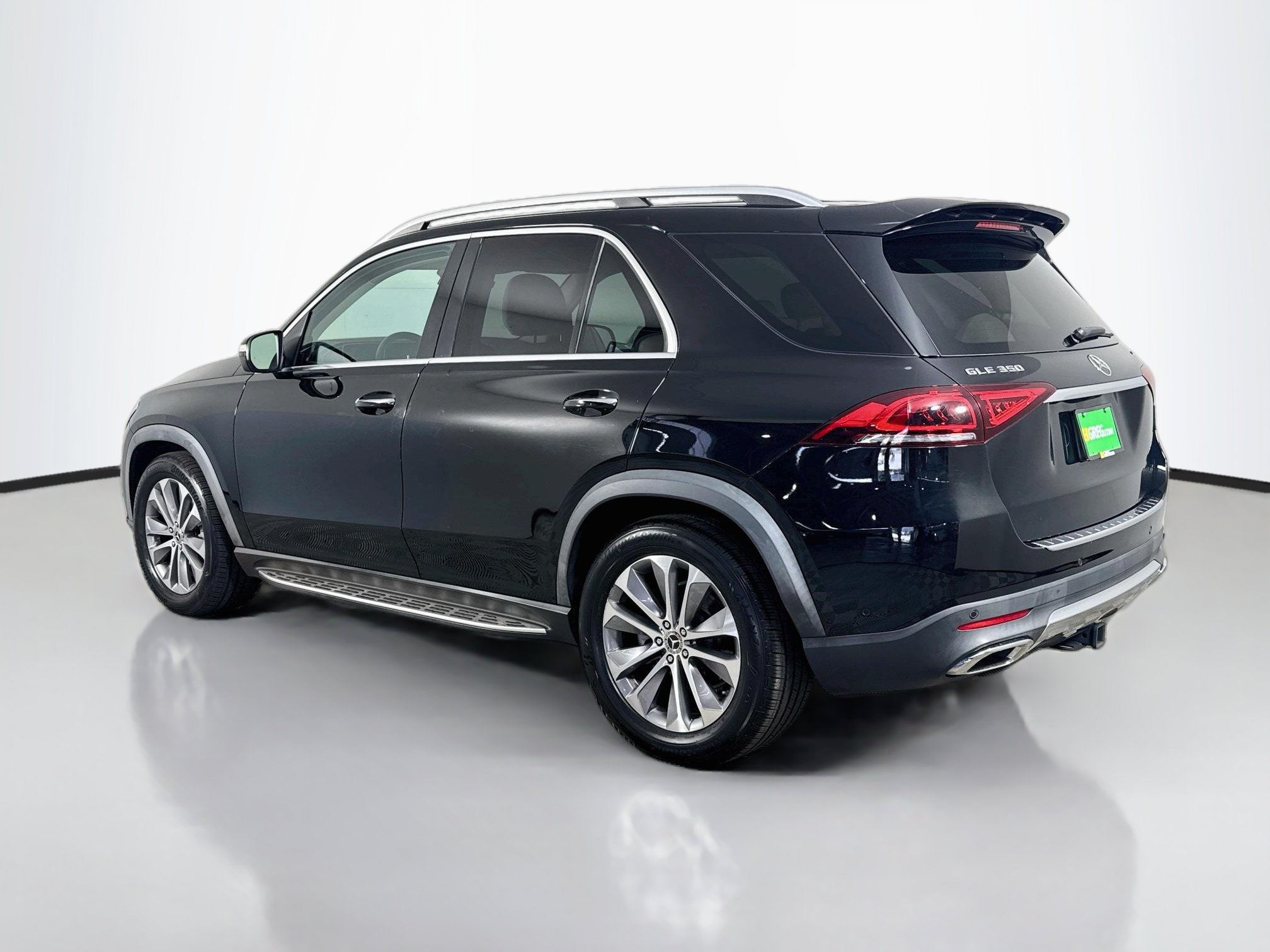 Used 2021 Mercedes-Benz GLE 350 4MATIC w/ 3rd Row Seat Package image 7