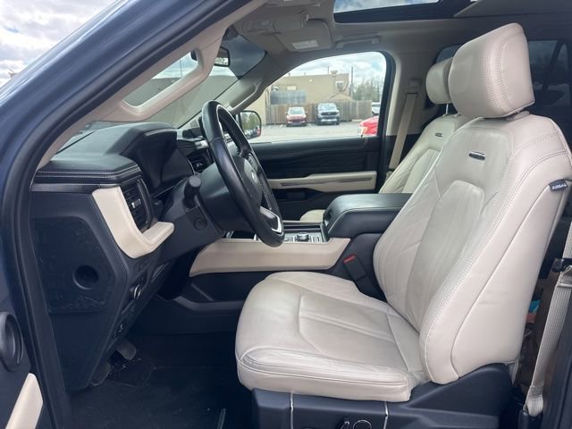 Used 2023 Ford Expedition Max Platinum image 15
