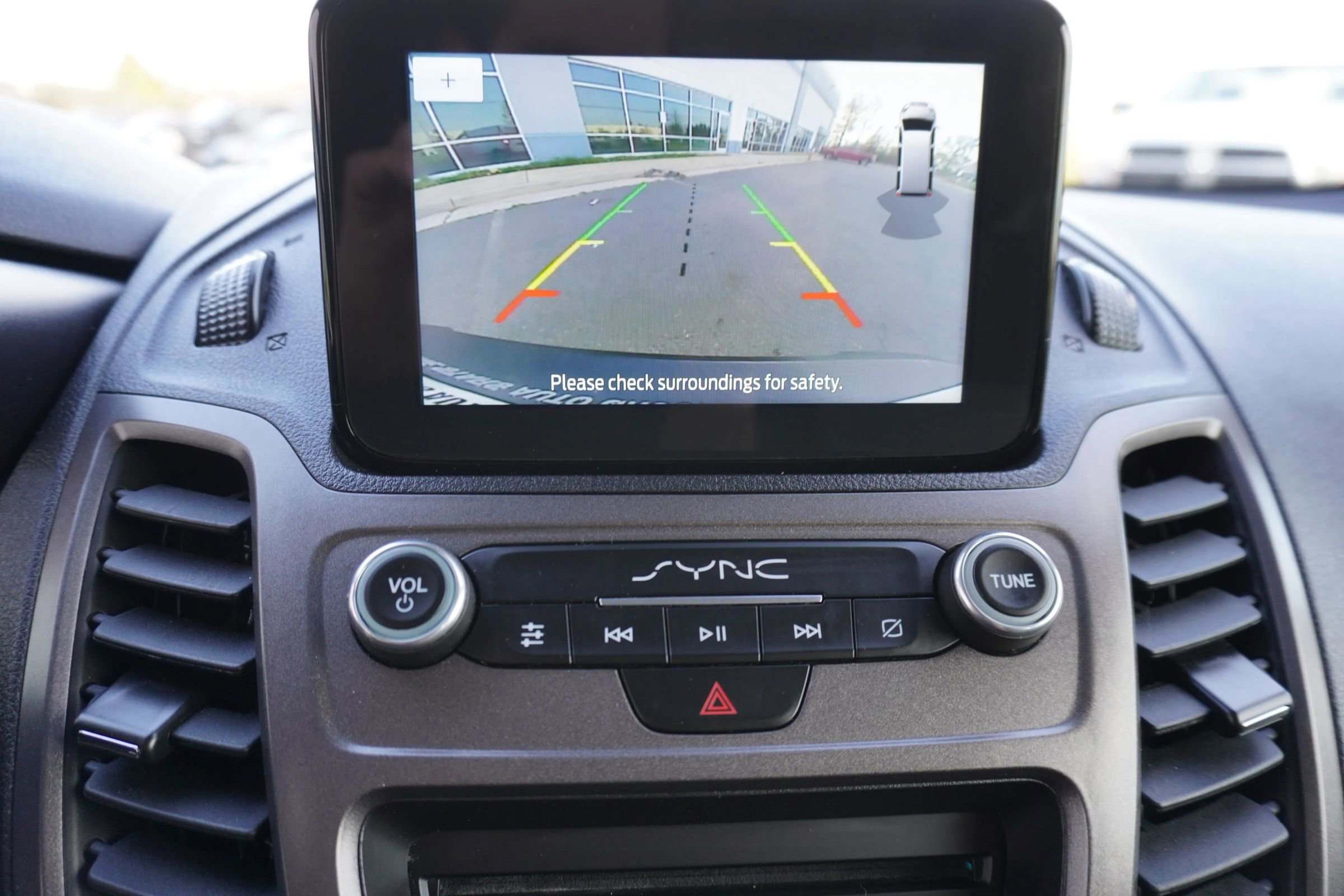 Used 2022 Ford Transit Connect XL image 16