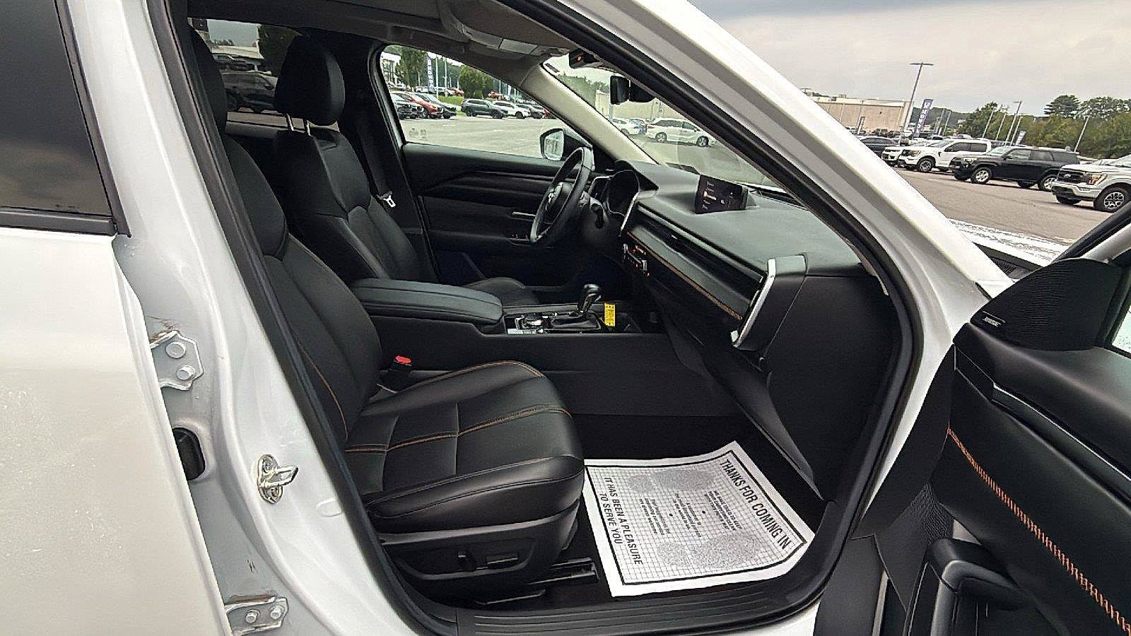 Used 2025 MAZDA CX-50 AWD 2.5 Turbo w/ Premium Pkg image 16