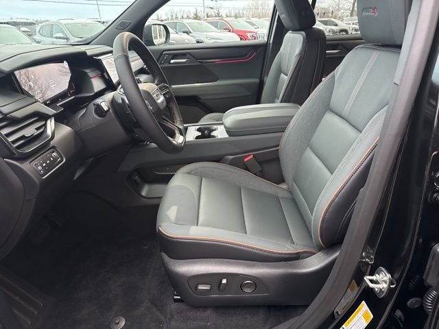 New 2026 GMC Acadia AT4 w/ Luxury Package image 13