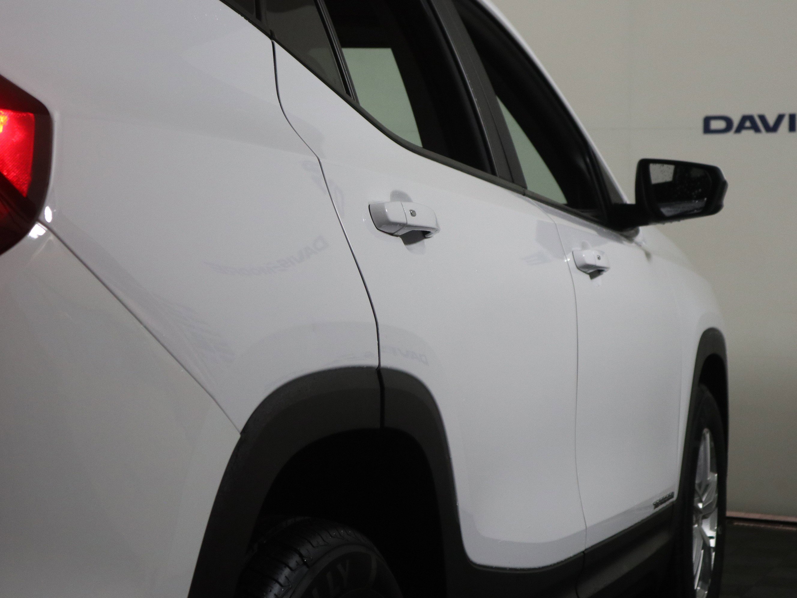 Used 2022 GMC Terrain SLE image 5