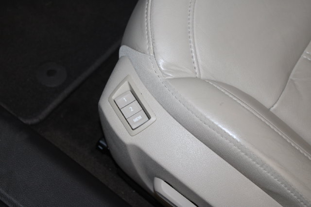 Used 2017 Buick Regal Premium w/ Driver Confidence Package #1 FWD image 33
