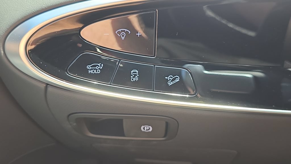 New 2026 Genesis GV70 2.5T Select AWD/4WD image 19