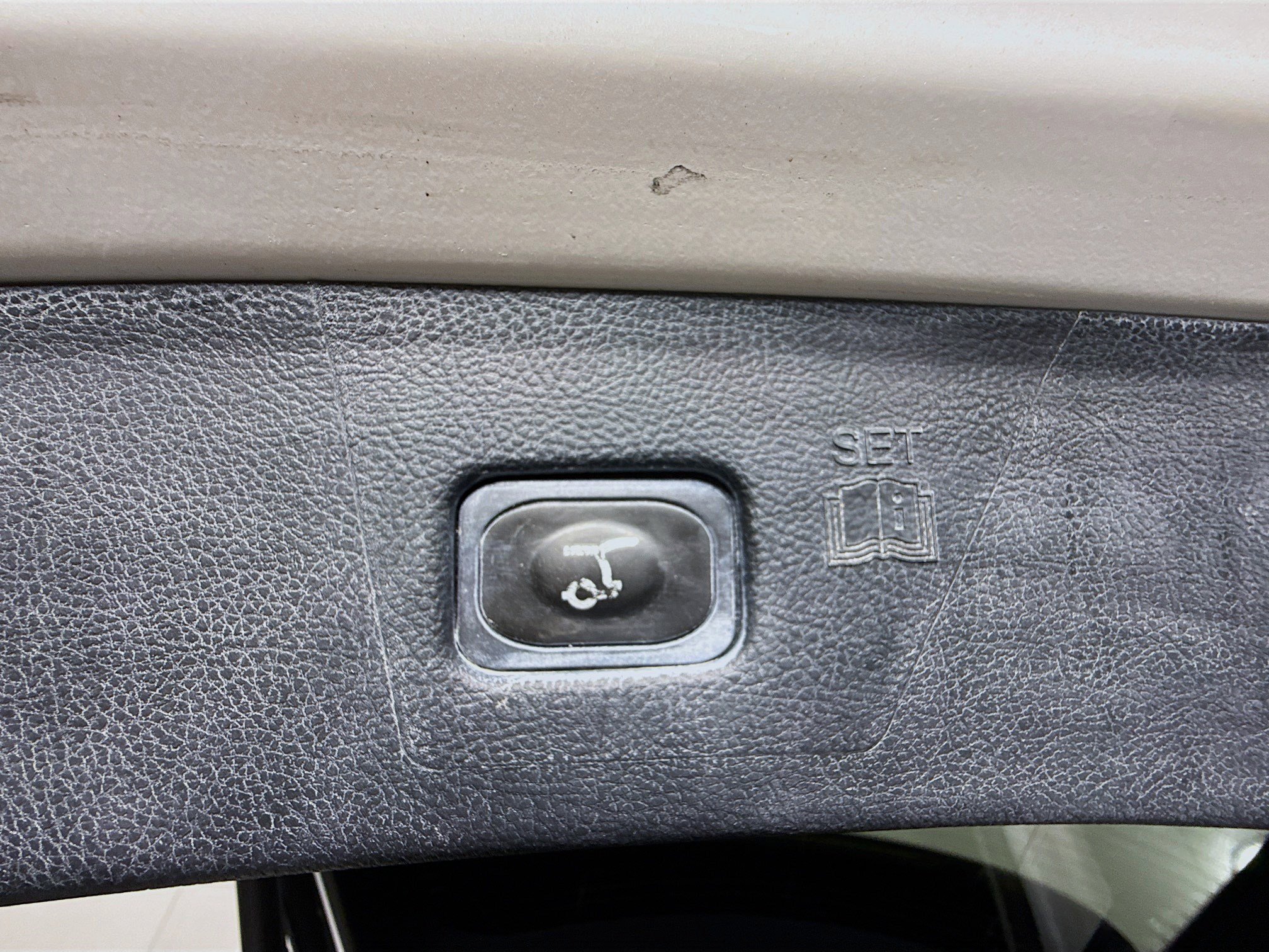 Used 2022 Ford Edge SEL w/ Convenience Package image 41