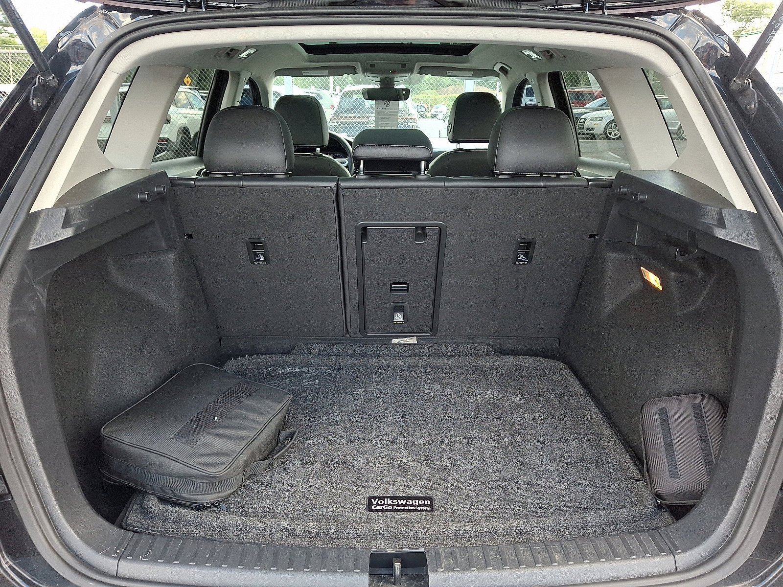 Certified 2022 Volkswagen Taos SEL image 29