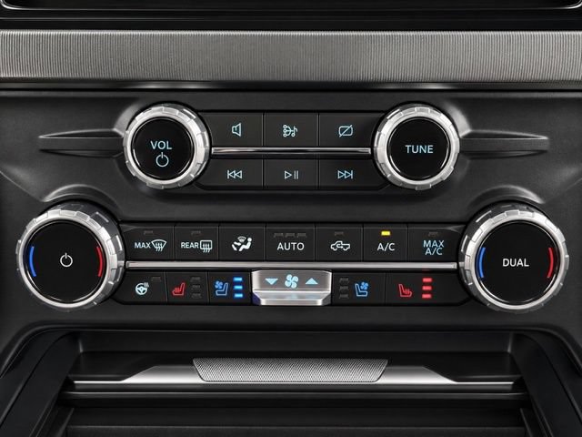Used 2024 Ford F350 Platinum AWD/4WD image 37