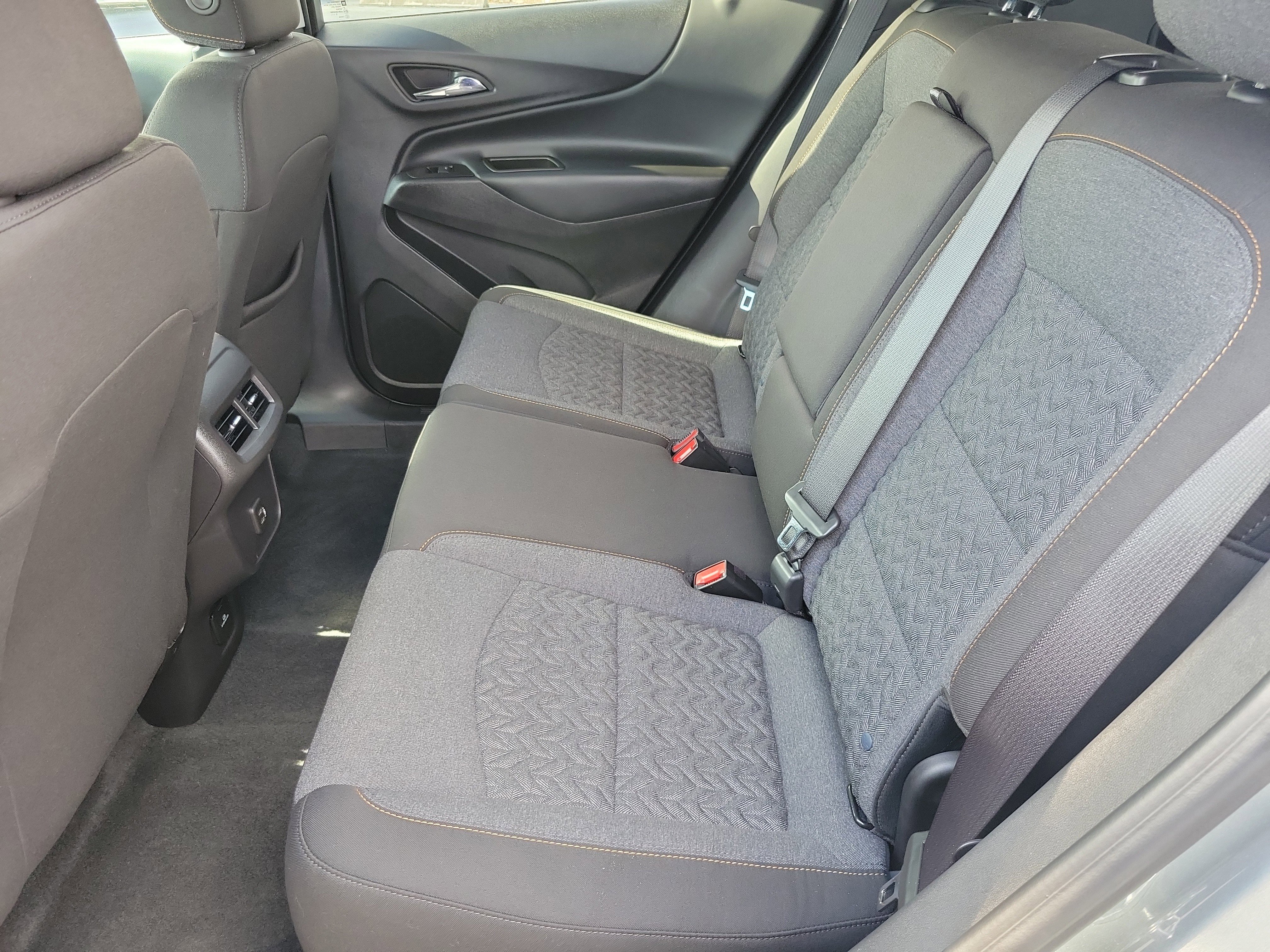 Used 2024 Chevrolet Equinox LT image 14