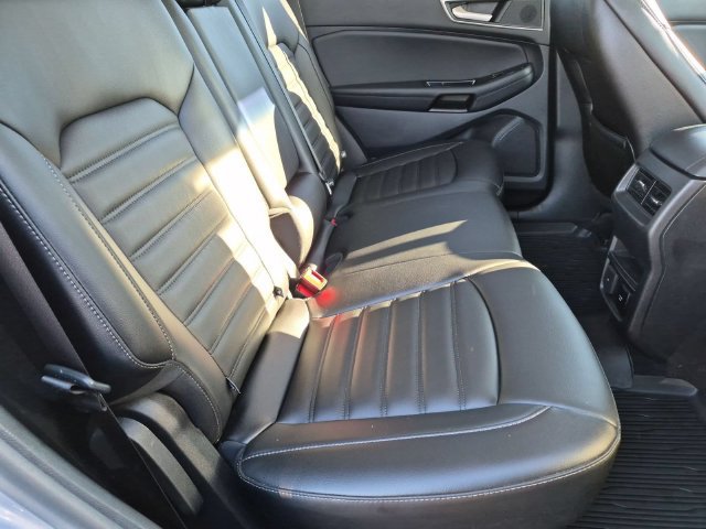 Used 2020 Ford Edge SEL w/ Convenience Package AWD/4WD image 30