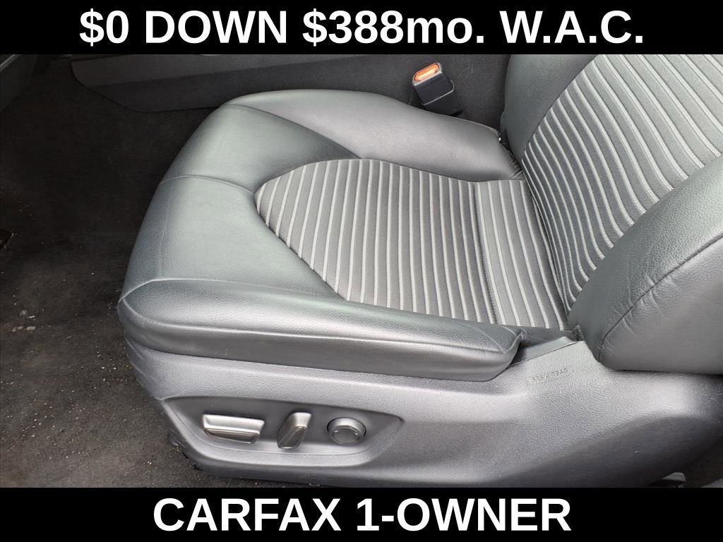 Used 2024 Toyota Camry SE image 14
