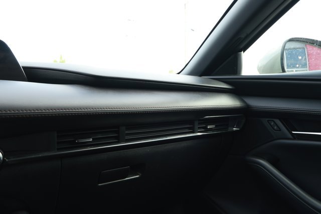 Used 2024 MAZDA MAZDA3 s image 26