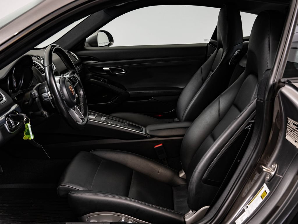 Used 2015 Porsche Cayman S RWD image 5