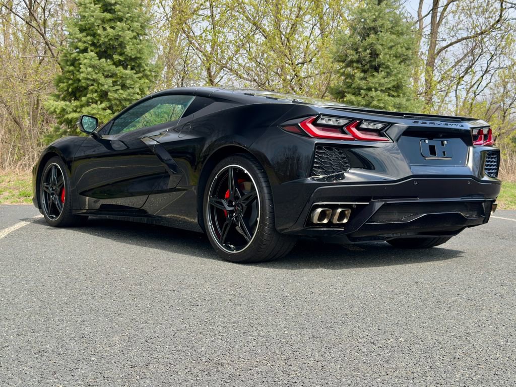 Used 2022 Chevrolet Corvette Stingray Coupe w/ 1LT image 12
