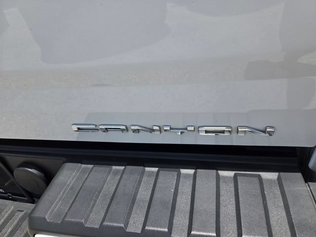 Used 2021 GMC Canyon Denali RWD image 12