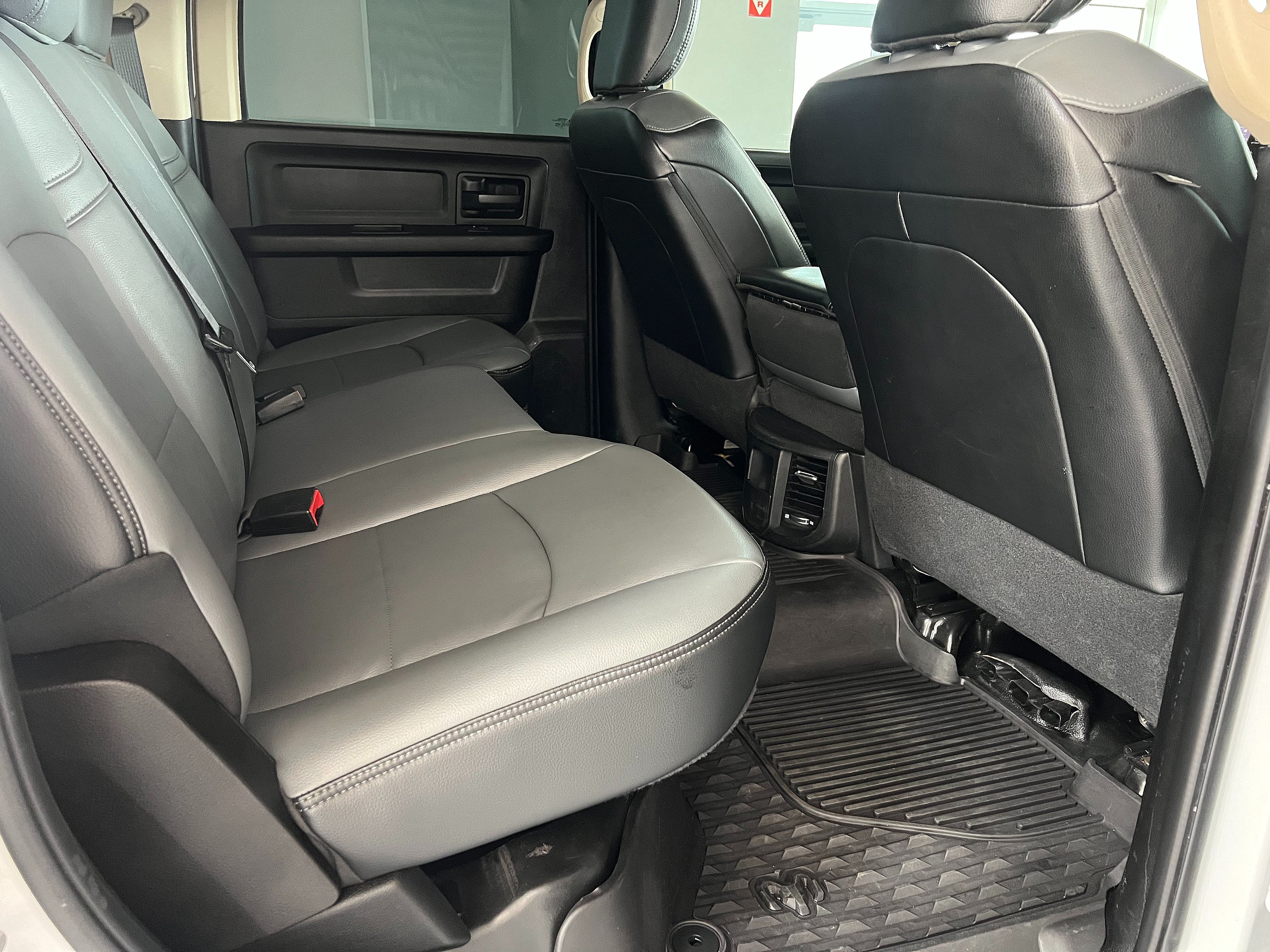 Used 2020 RAM 2500 Tradesman RWD image 22