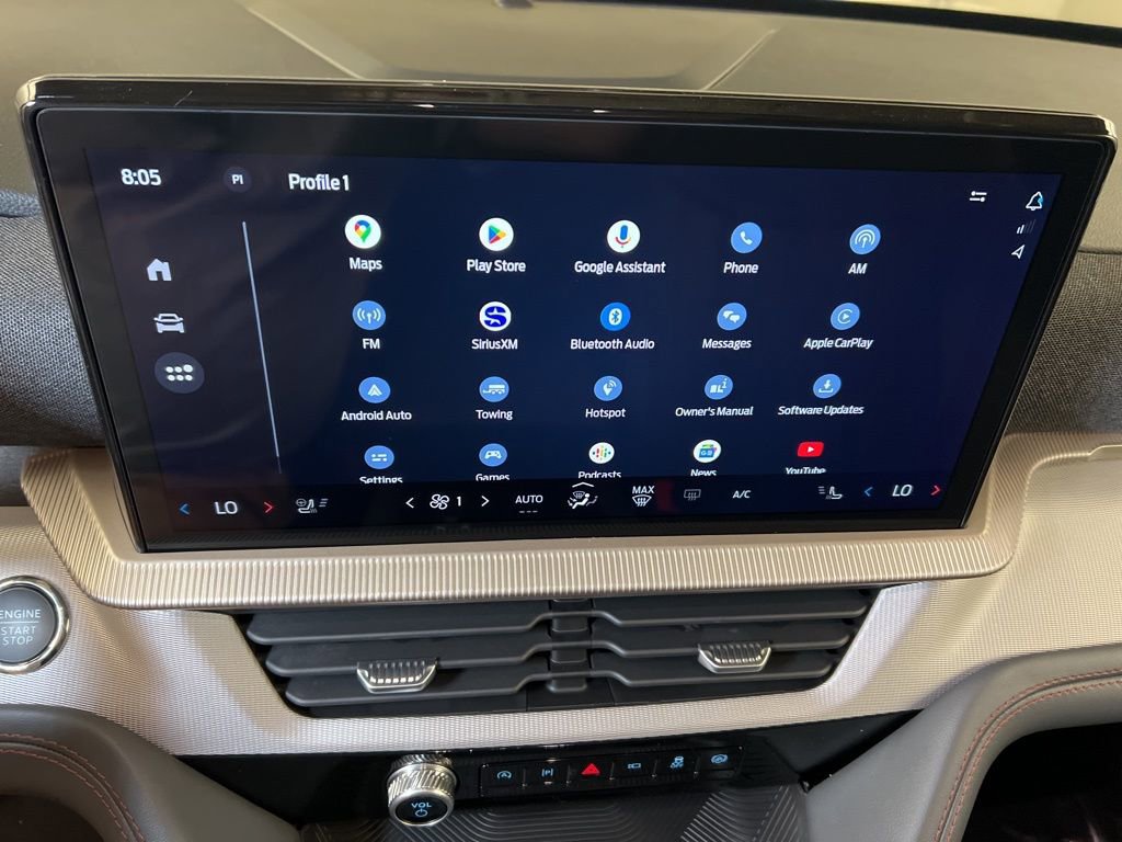 Used 2025 Ford Explorer Active w/ Active Comfort Package image 9