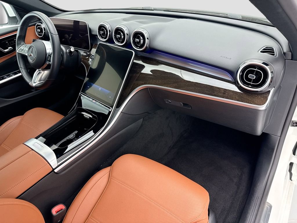 Used 2025 Mercedes-Benz C 300 Sedan image 15