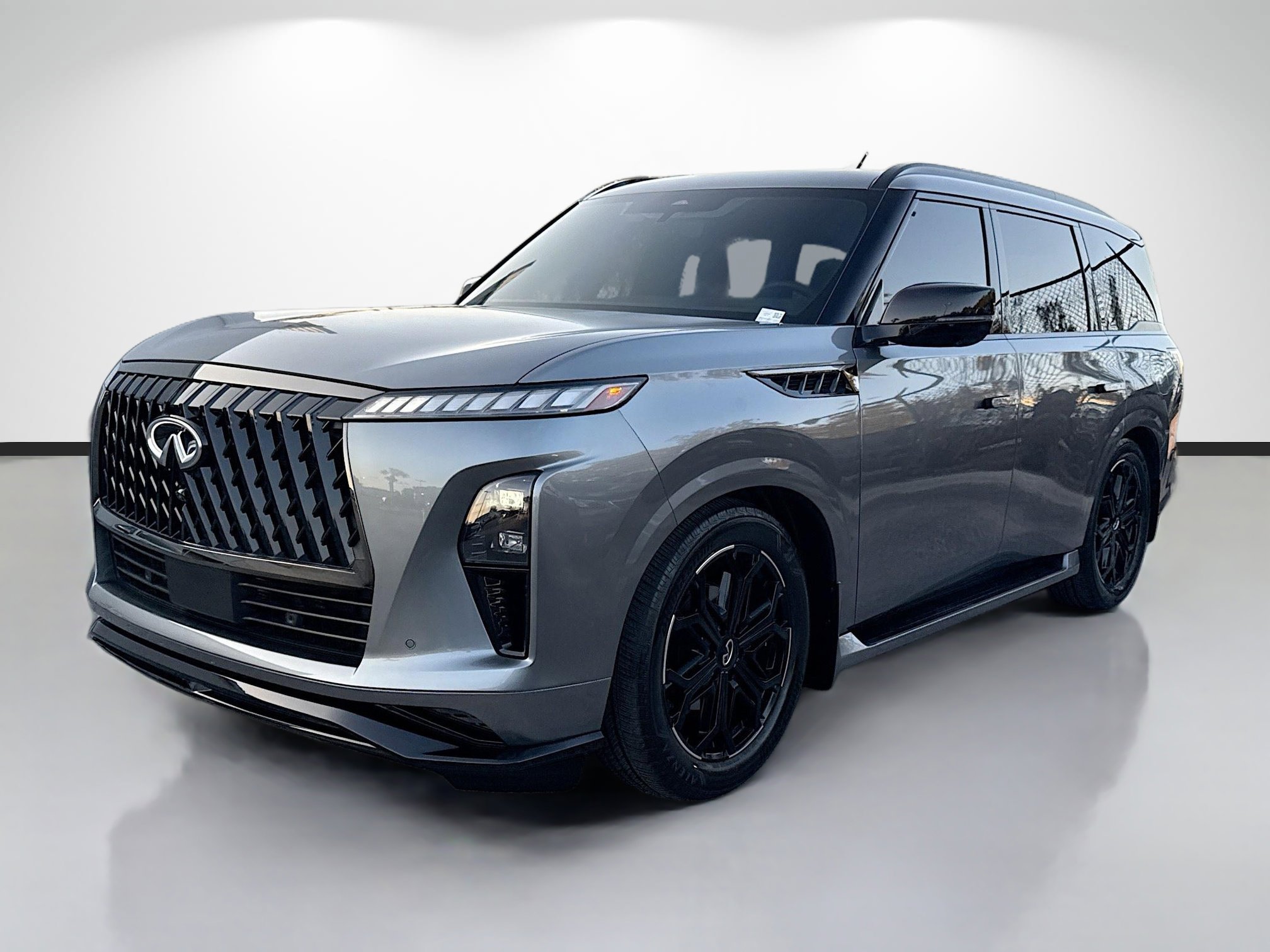 Used 2026 INFINITI QX80 4WD image 7