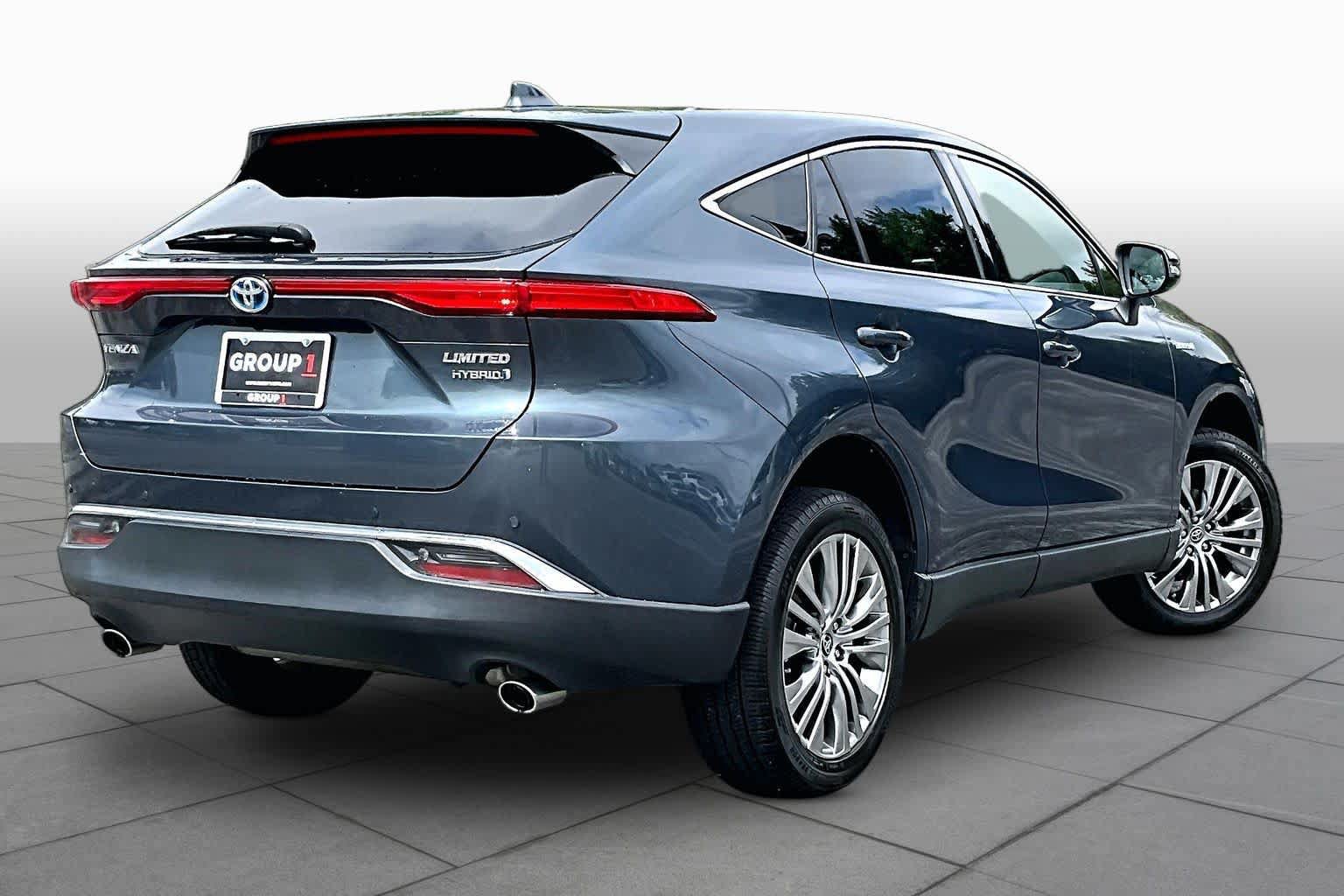 Used 2021 Toyota Venza Limited w/ Advanced Technology Package AWD/4WD image 13