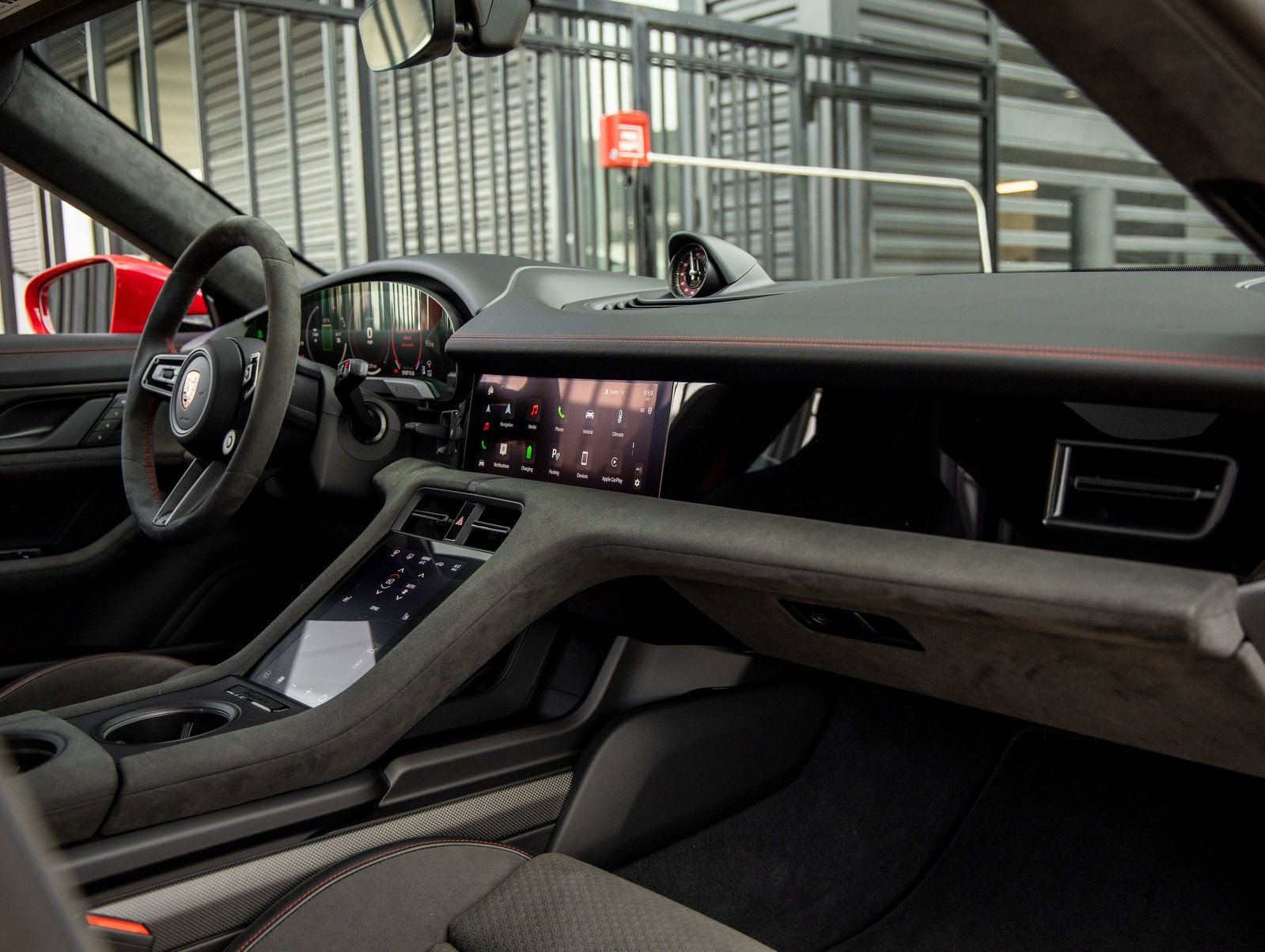 Used 2025 Porsche Taycan GTS image 49