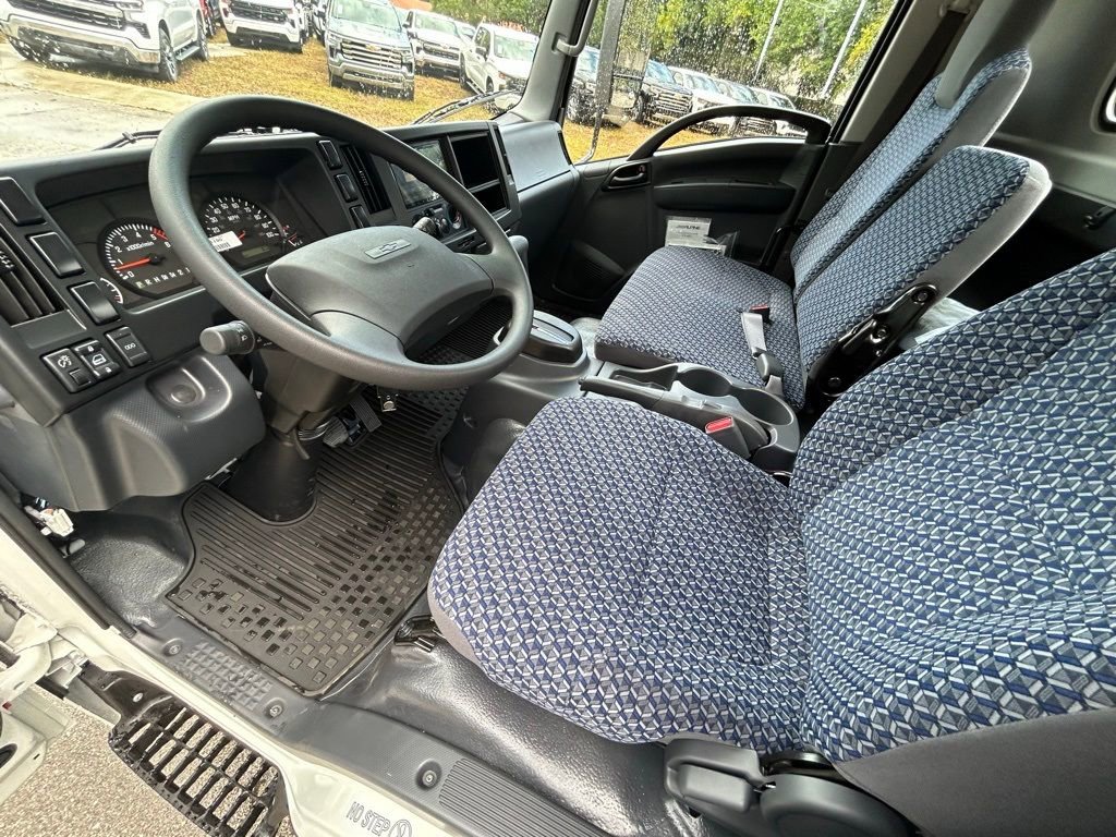 New 2024 Chevrolet Low Cab Forward image 27