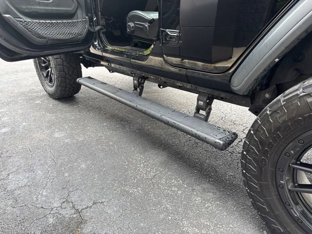 Used 2023 Jeep Wrangler Unlimited Sport AWD/4WD image 6