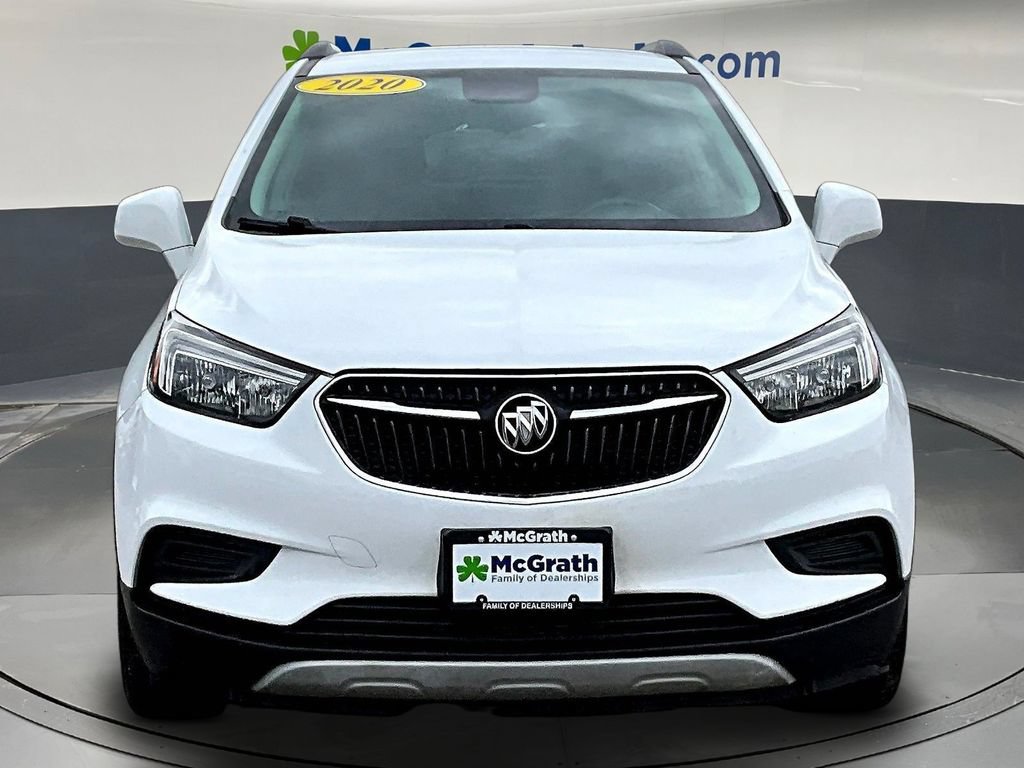 Used 2020 Buick Encore Preferred FWD image 2