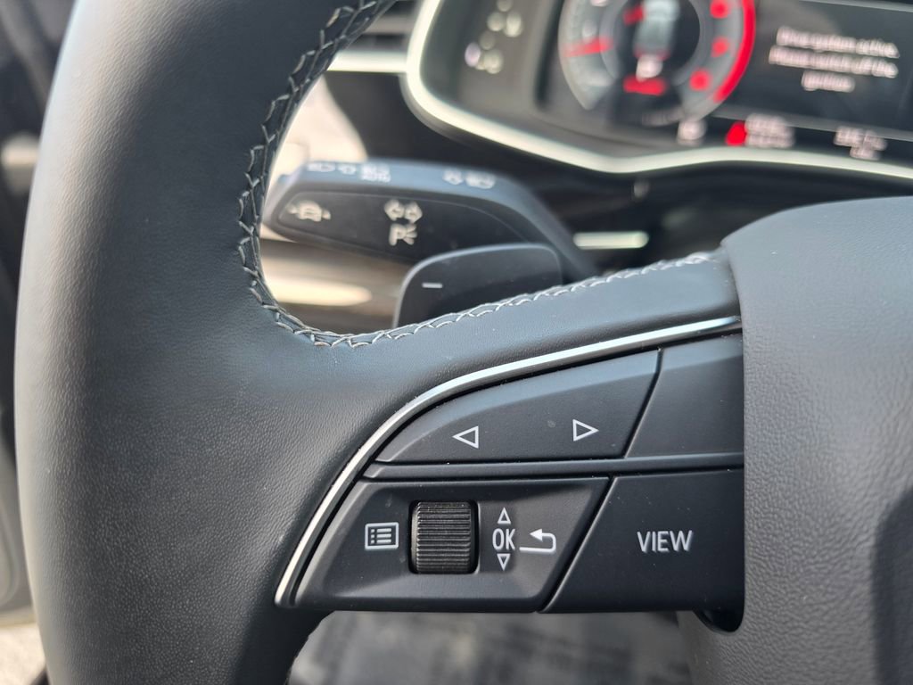Used 2025 Audi Q8 Prestige w/ Prestige Package image 29
