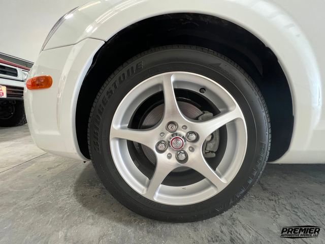 Used 2003 Toyota MR2 Spyder image 47