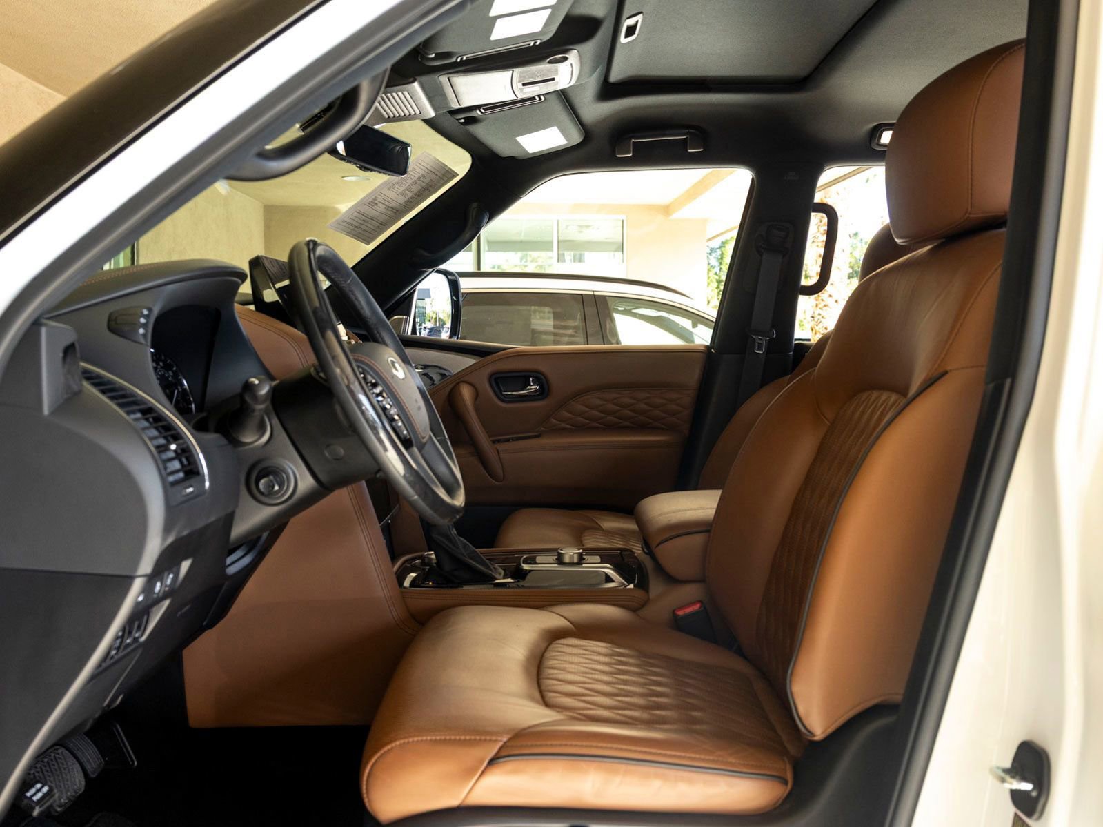 Used 2023 INFINITI QX80 Sensory w/ Cargo Package image 18