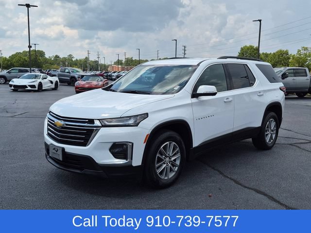 Used 2023 Chevrolet Traverse LT w/ Rear Camera Mirror Package AWD/4WD image 7