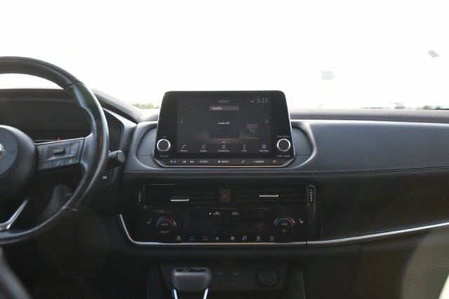 Used 2021 Nissan Rogue SL image 11