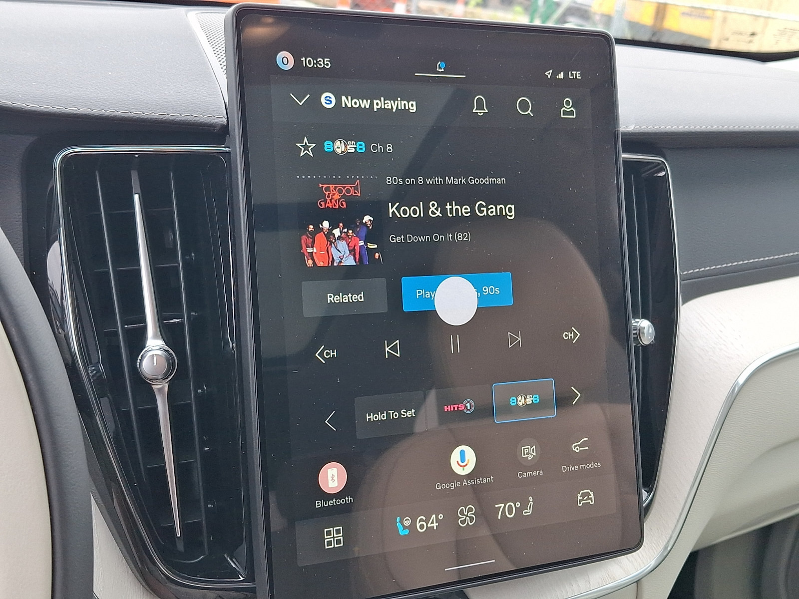 New 2027 Volvo XC60 B5 Ultra AWD/4WD image 16