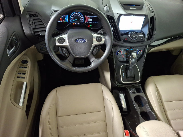 Used 2017 Ford C-MAX Titanium w/ Equipment Group 301A FWD image 2