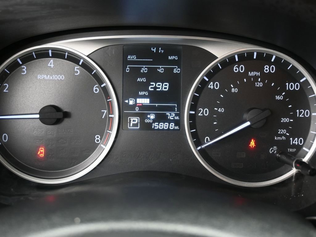 Used 2025 Nissan Kicks Play S image 20